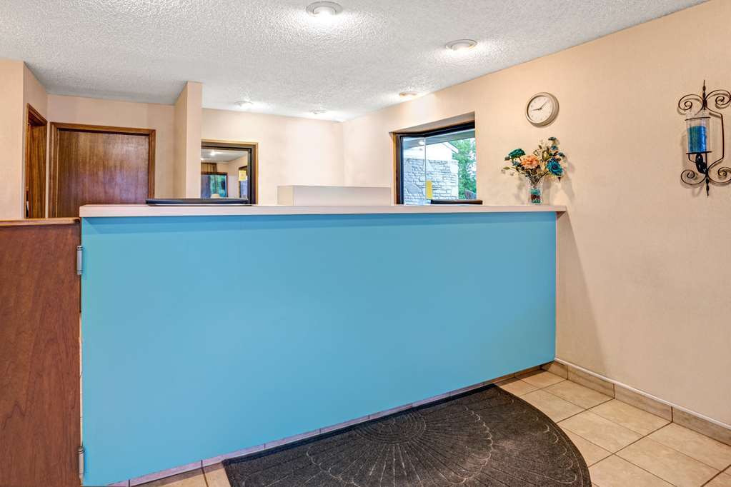 Westspring Inn - Westlake Cleveland Interior photo